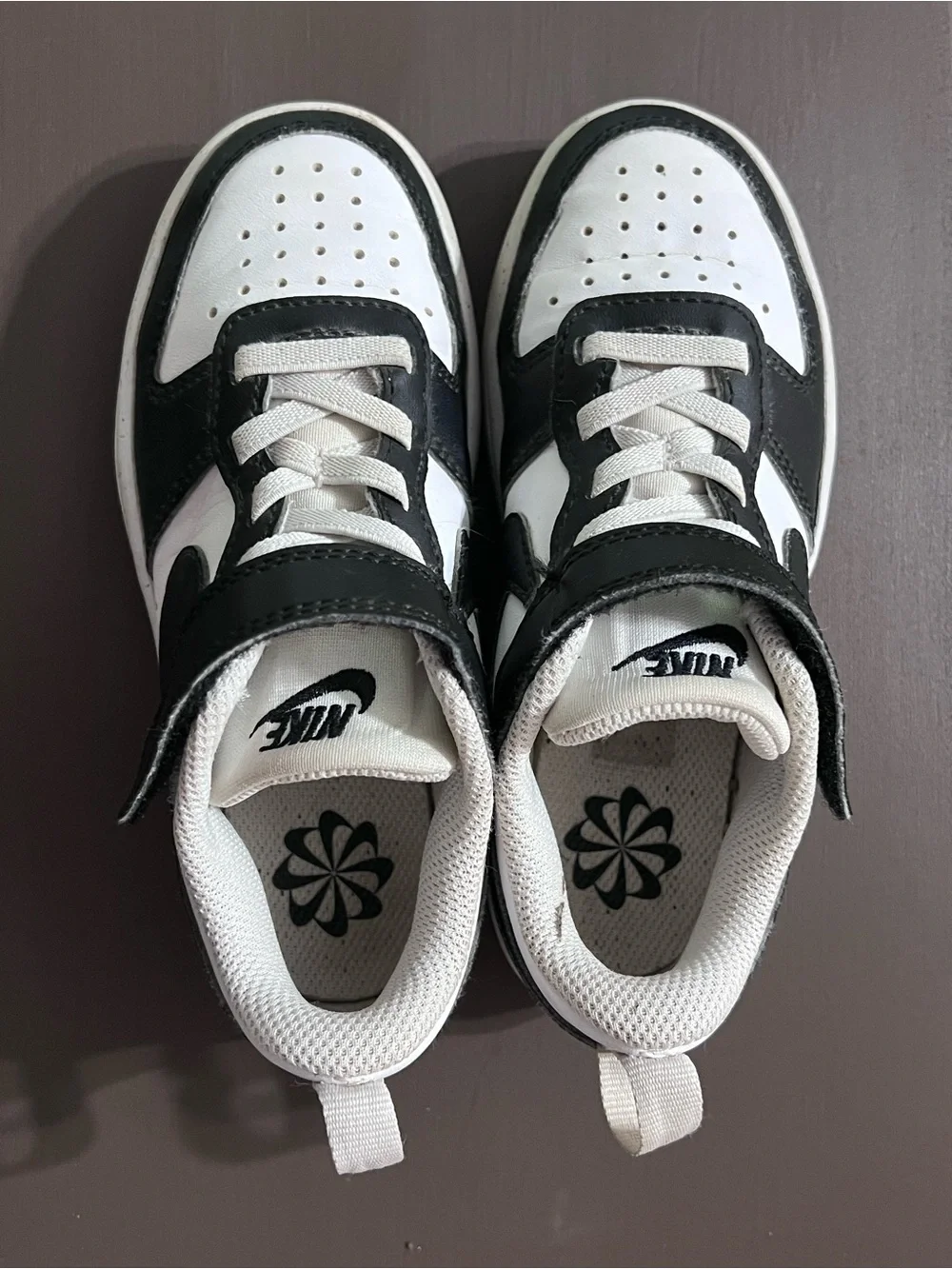 Kids 11c Nike White and Black Low-Top Sneakers